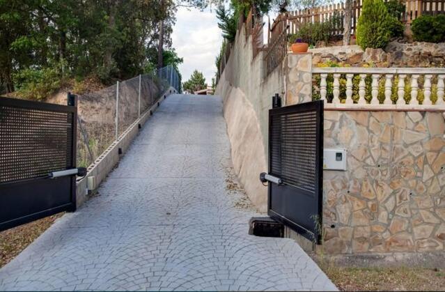 Detached villa for 6 People in Lloret de Mar Puigventos Eksteriør bilde